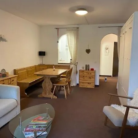 Vakantiewoning 'Residenz Alpina Im Kurhaus' * Lenzerheide